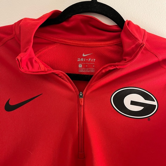 Georgia Nike Dry Fit Red Quarter-Zip Pullover - Picture 4 of 5